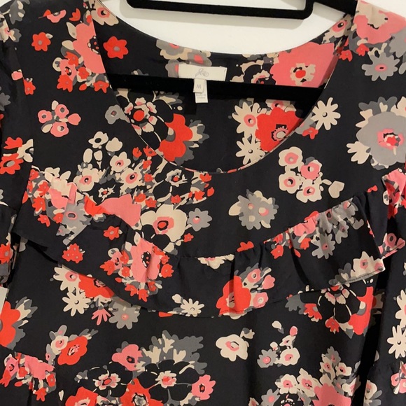 JOIE | EUC Flowered ruffled blouse - Picture 4 of 5